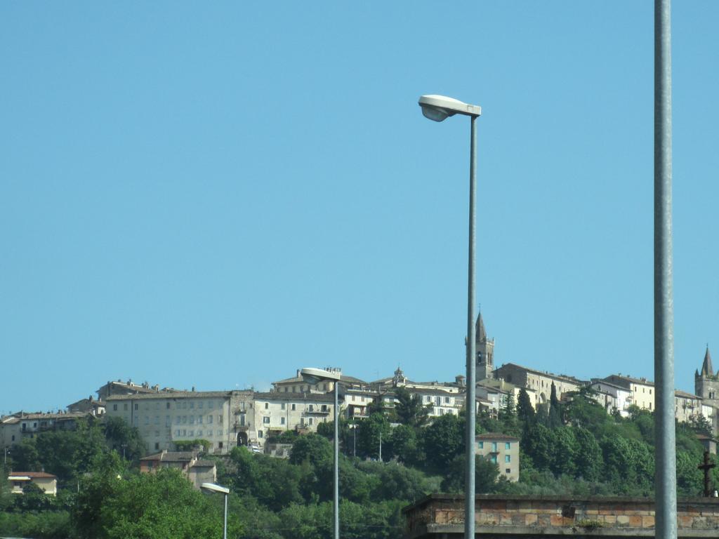 Valle Degli Ulivi Appartamento Terni Exteriér fotografie